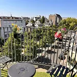 Cosy Proche Gare Apartment *